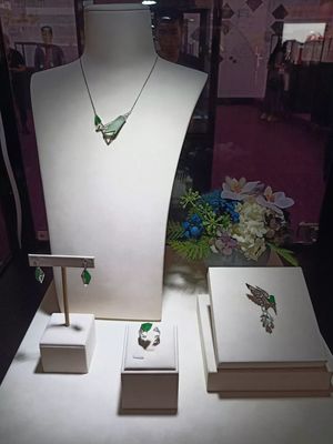 2019第四屆順德國(guó)際珠寶展暨第二屆中國(guó)珠寶首飾設(shè)計(jì)“天工獎(jiǎng)”獲獎(jiǎng)作品賞析